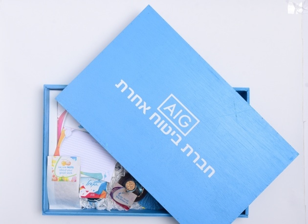 ארגז ממותג מתנות קטנות למנהל